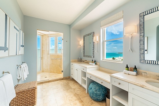Grace Bay Club E500
